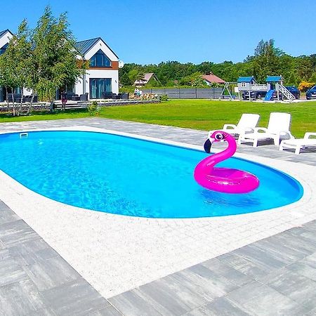 Slonce I Woda Domki Caloroczne, Klimatyzacja, Podgrzewany Basen, Bezplatny Parking Leba Exterior photo