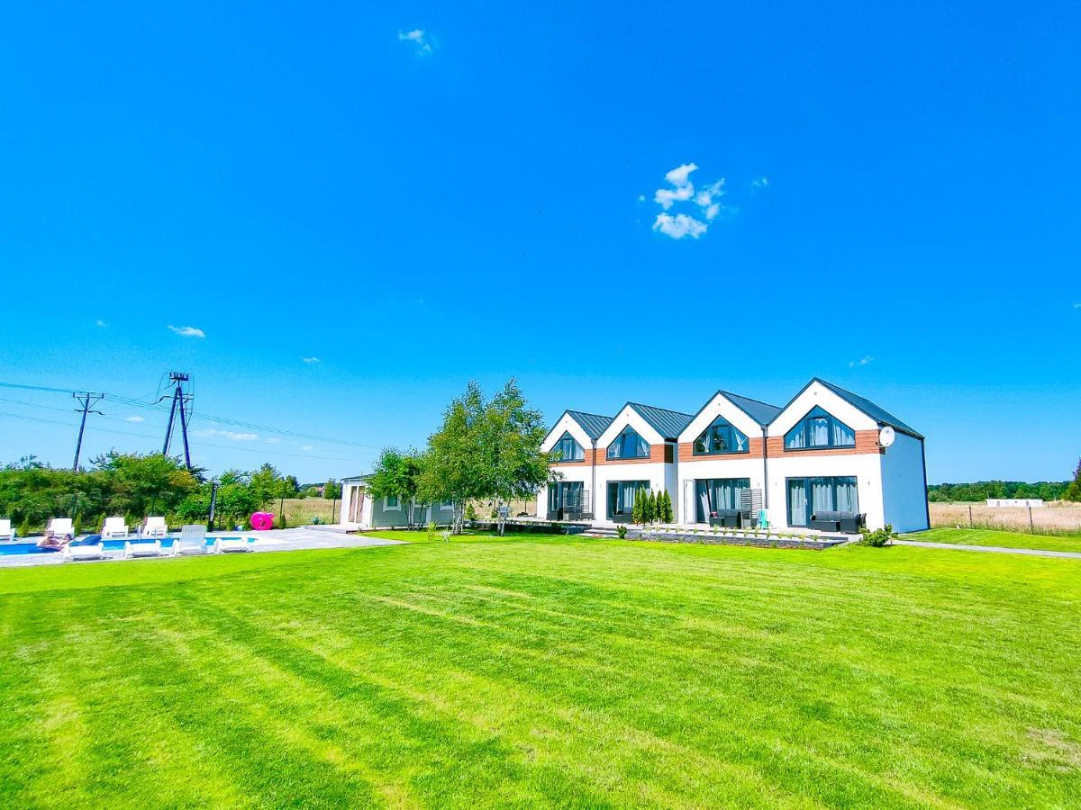 Slonce I Woda Domki Caloroczne, Klimatyzacja, Podgrzewany Basen, Bezplatny Parking Leba Exterior photo