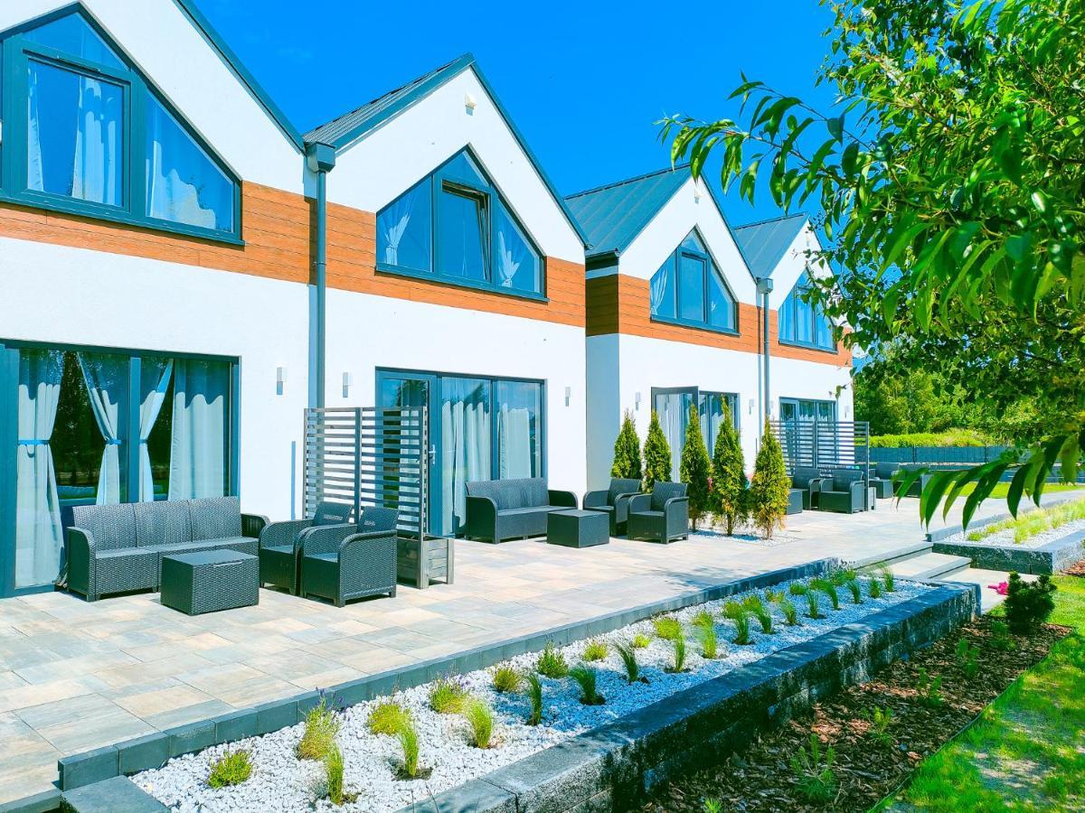 Slonce I Woda Domki Caloroczne, Klimatyzacja, Podgrzewany Basen, Bezplatny Parking Leba Exterior photo